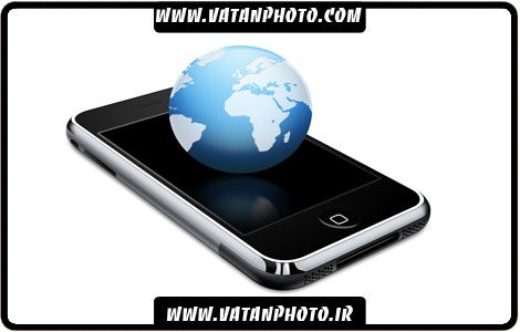 طرح کاملا لایه باز از کره زمین و گوشی موبایل+ psd