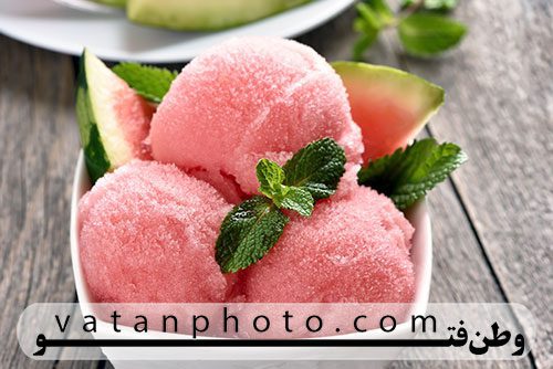 دانلود عکس هندوانه یخ زده در قالب بستنی